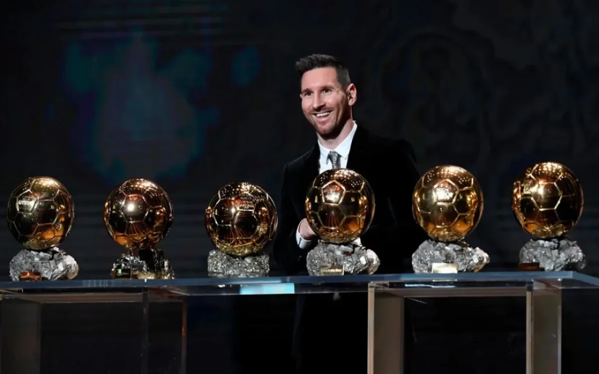 Lionel Messi 17-ci dəfə "Qızıl top"a namizəd oldu