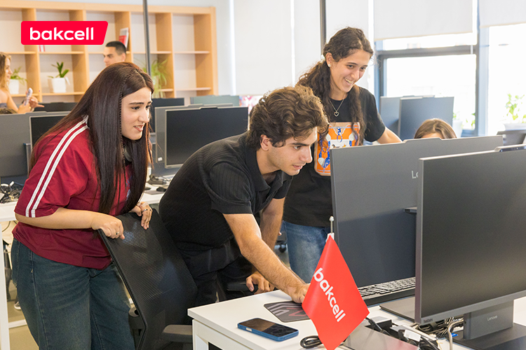 Bakcell Peerstack Academy tələbələri üçün hakaton keçirdi - FOTO