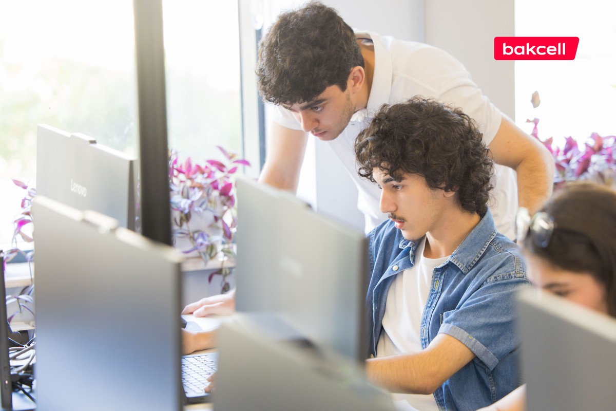 Bakcell Peerstack Academy tələbələri üçün hakaton keçirdi - FOTO