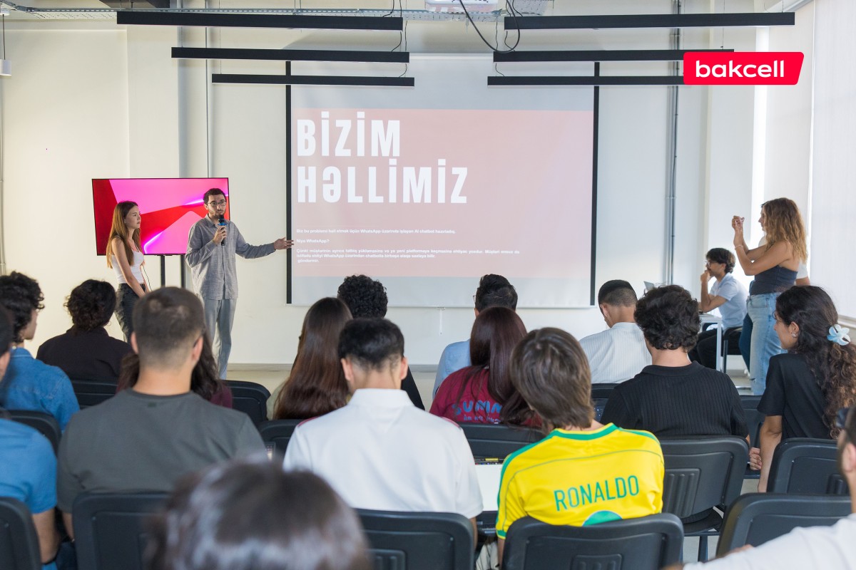 Bakcell Peerstack Academy tələbələri üçün hakaton keçirdi - FOTO