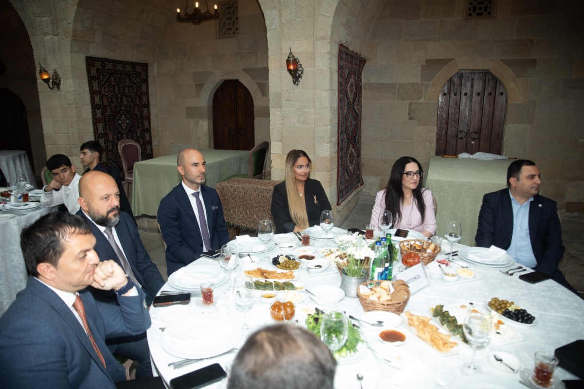 “Əmanətə Sədaqət” layihəsi çərçivəsində şəhid övladları üçün Bilik Günü tədbiri keçirildi - FOTOLAR