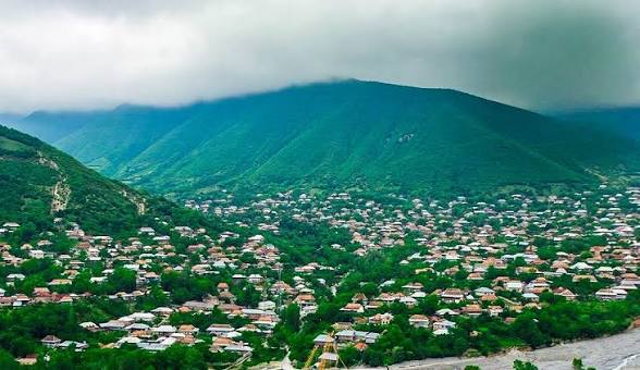 Şəkidə tarixi Yay Teatrı bərpa olunacaq