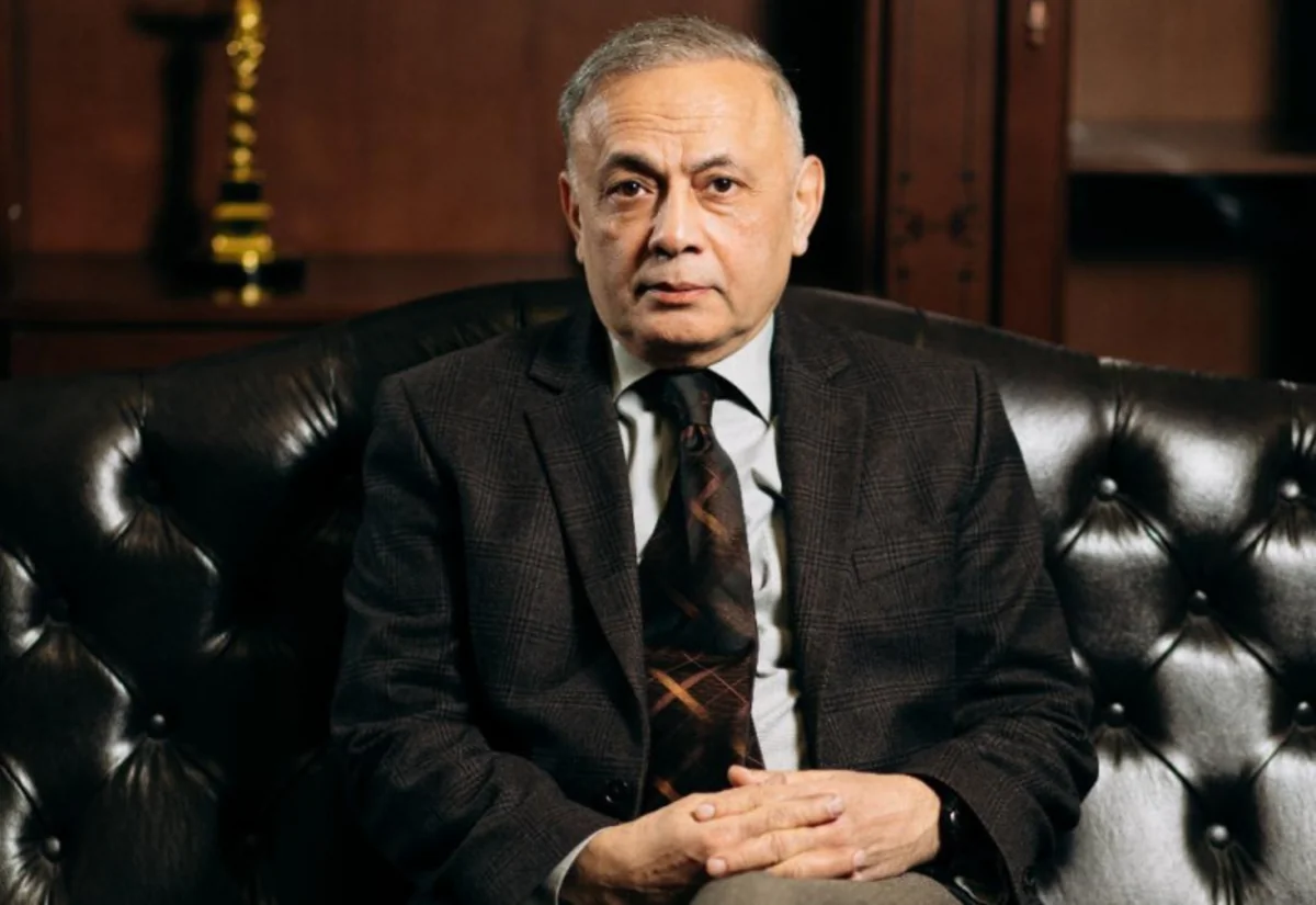 Rasim Balayevin qəbirüstü abidəsini kim hazırlayır?