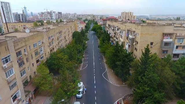 "Ulduz" stansiyasının önündən keçən yola asfalt çəkilir