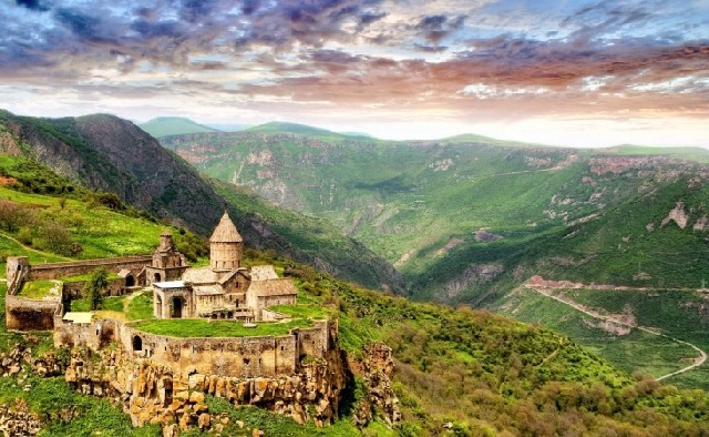 Kəlbəcərin Zar kəndinə köç başlanacaq