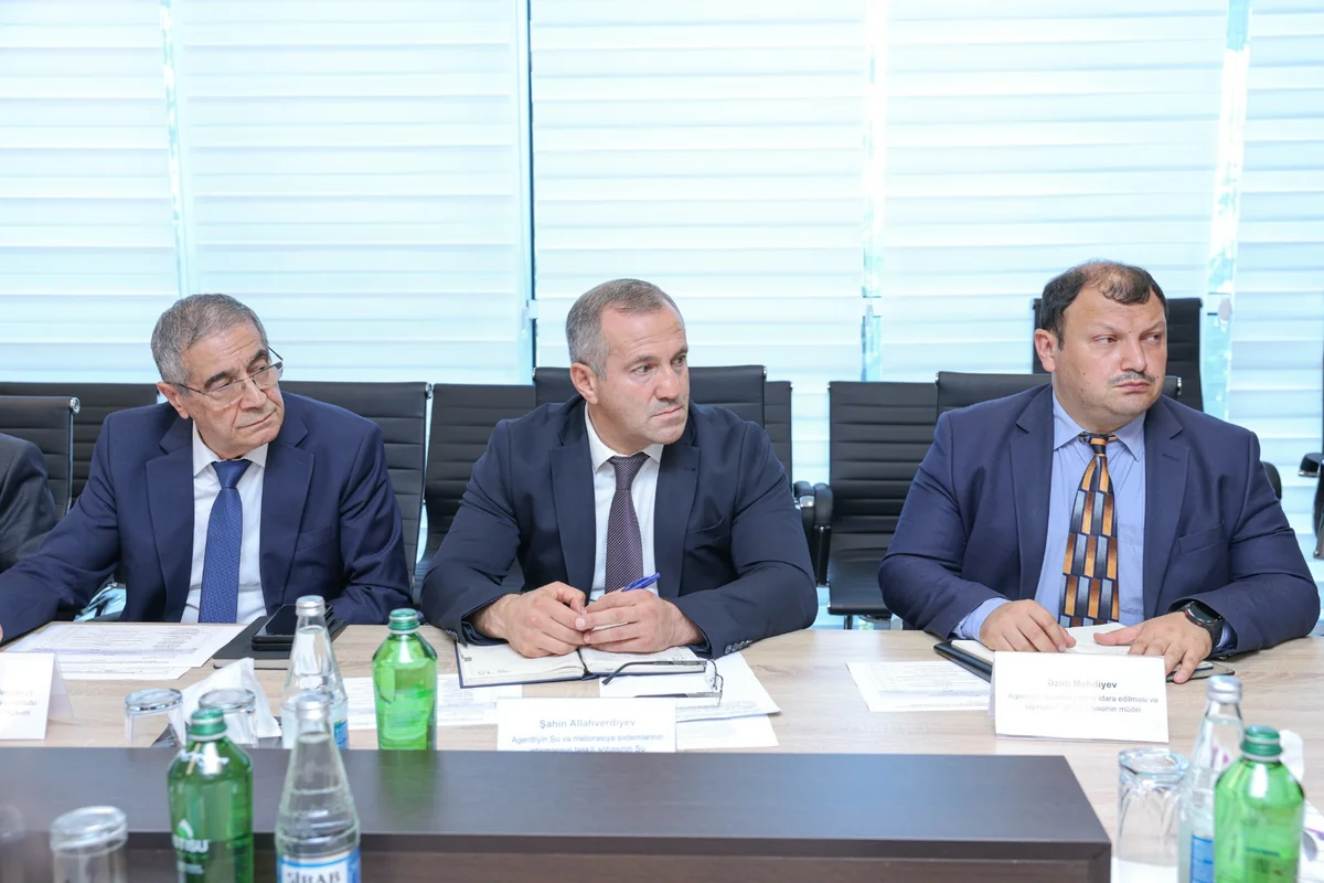 Şirvan suvarma kanalının yenidən qurulması üzrə işçi qrupunun növbəti iclası keçirilib