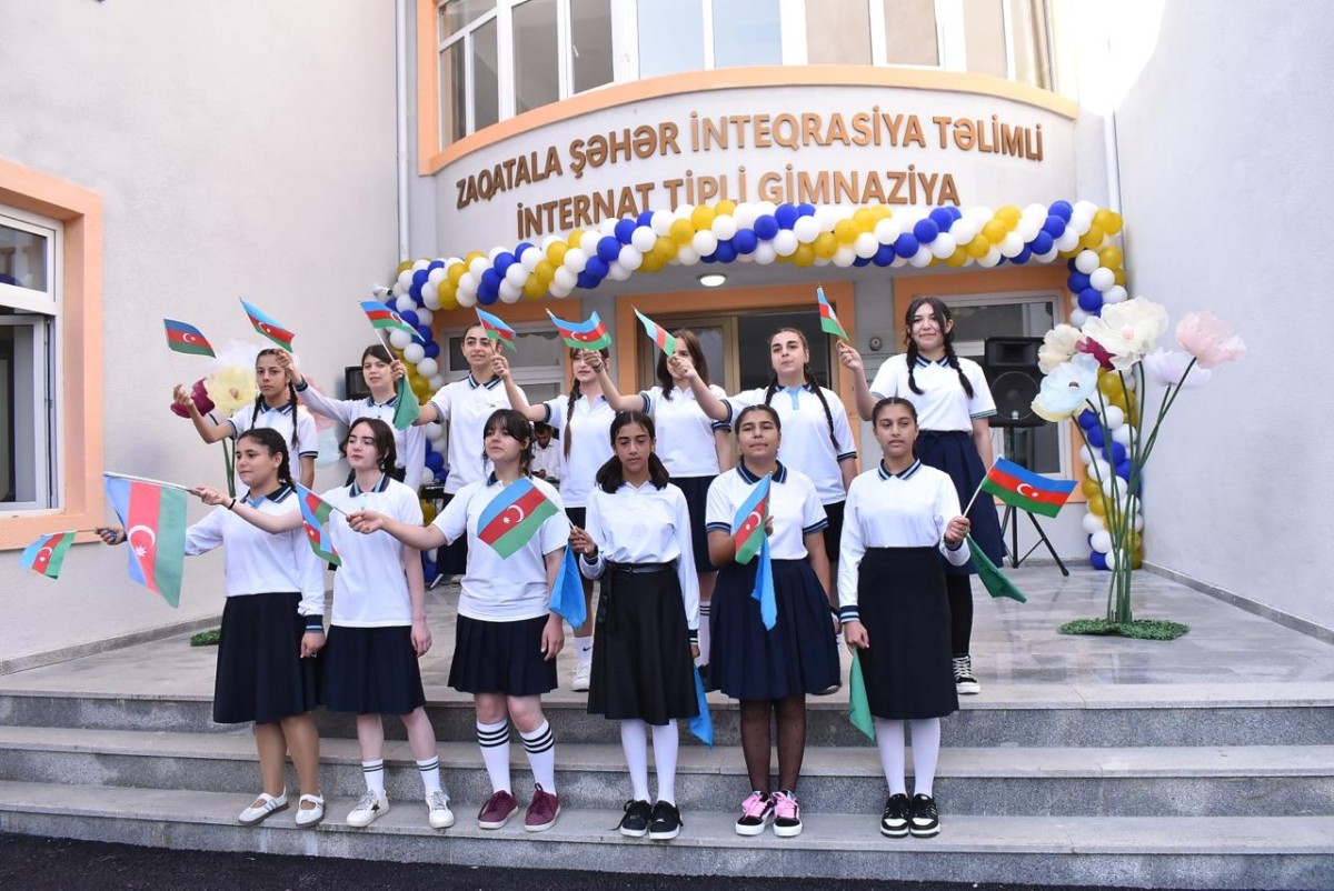 Zaqatalada əsaslı təmir olunan gimnaziyanın açılışı oldu - FOTOLAR