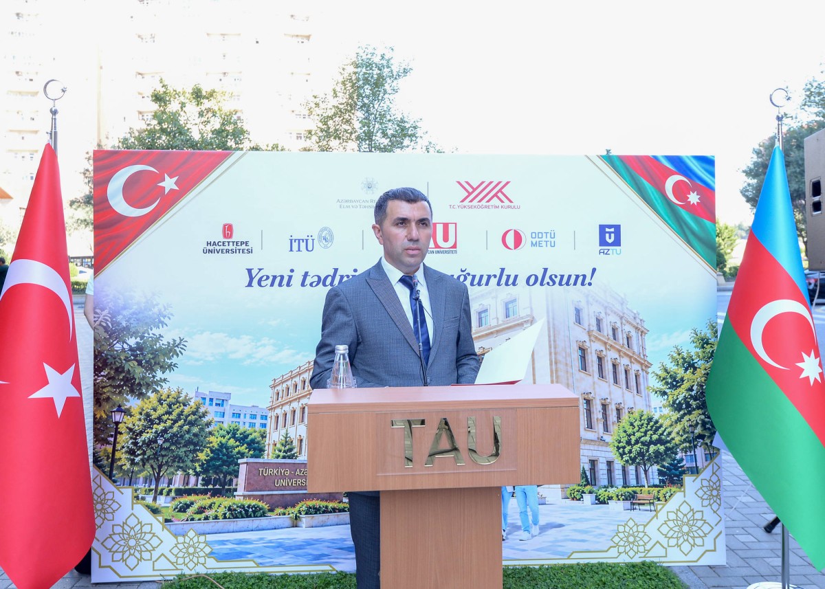 Türkiyə-Azərbaycan Universitetində Bilik Günü qeyd olundu - FOTOLAR