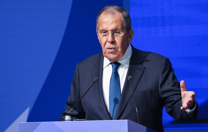 Lavrov: Aİ Ermənistanı aldadacaq