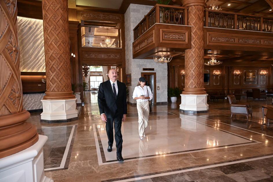 Prezident "Pirqulu Park" hotelinin açılışında iştirak etdi - YENİLƏNİB