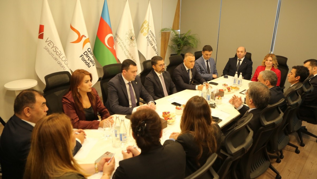 Veysəloğlu Şirkətlər Qrupu Qarabağda təhsilin inkişafına dəstək verəcək - FOTOLAR