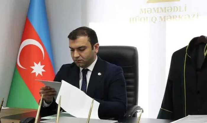 Hüquq mərkəzinin rəhbərinə ölkədən çıxış qadağası qoyuldu