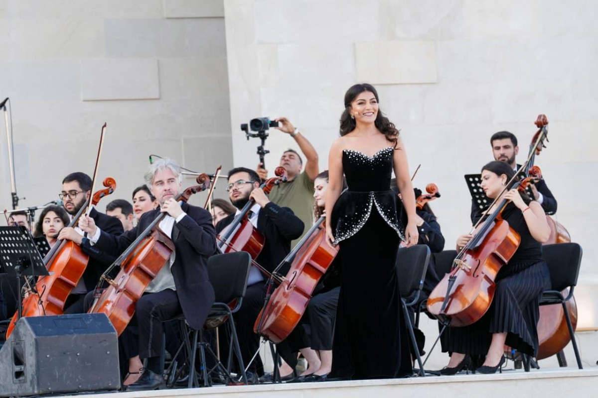 Açıq havada opera tamaşaları və konsertlərin yeni ünvanı - FOTOLAR