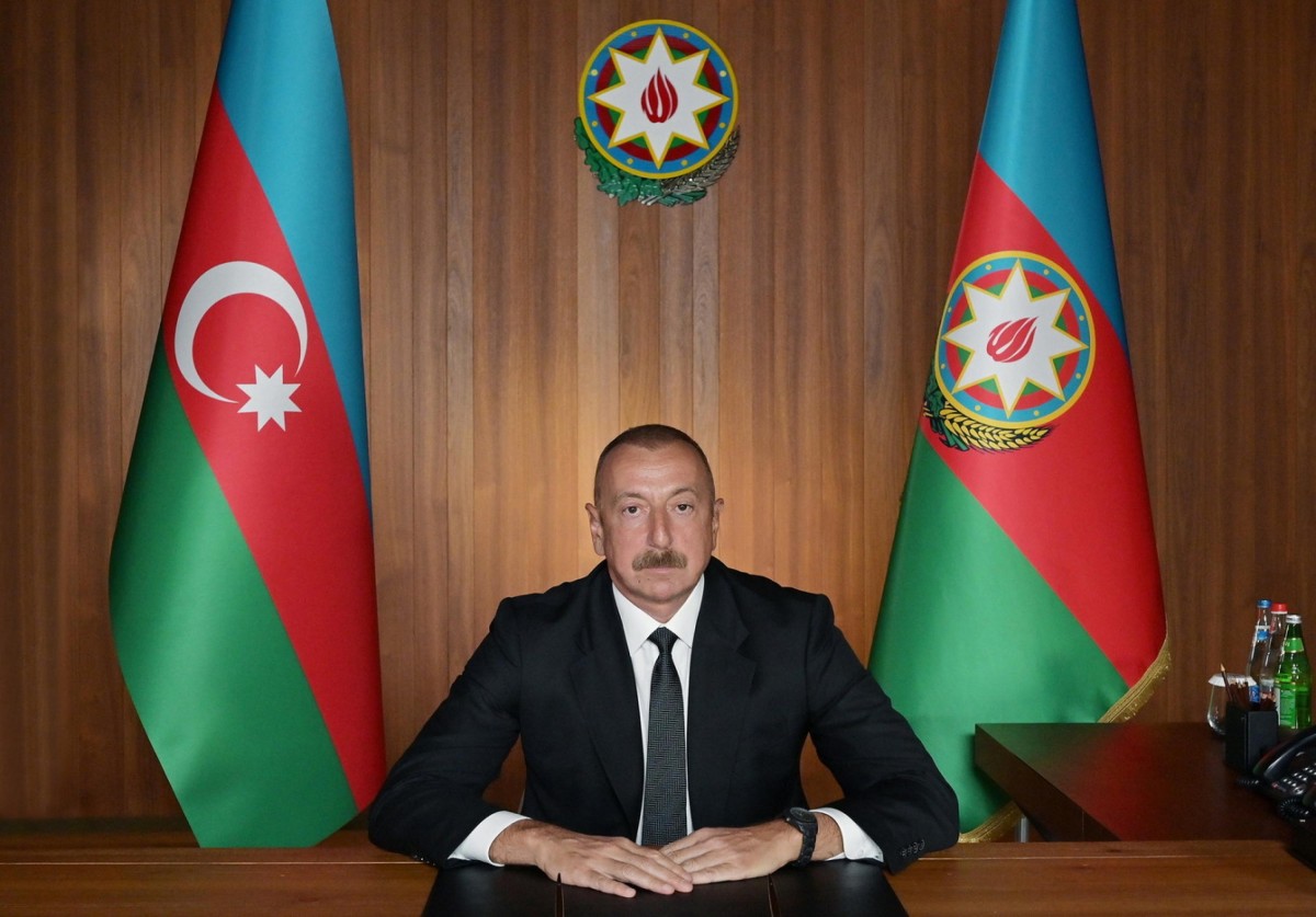Prezident: Əminəm ki, yeni layihələr Azərbaycanda neft hasilatını lazımi səviyyədə saxlayacaq