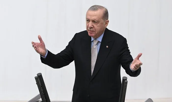 Ərdoğana Nyu Yorkda qılınc hədiyyə etdilər