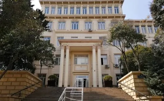 Kolleclərin boş qalan plan yerlərinə qəbul elan edilir