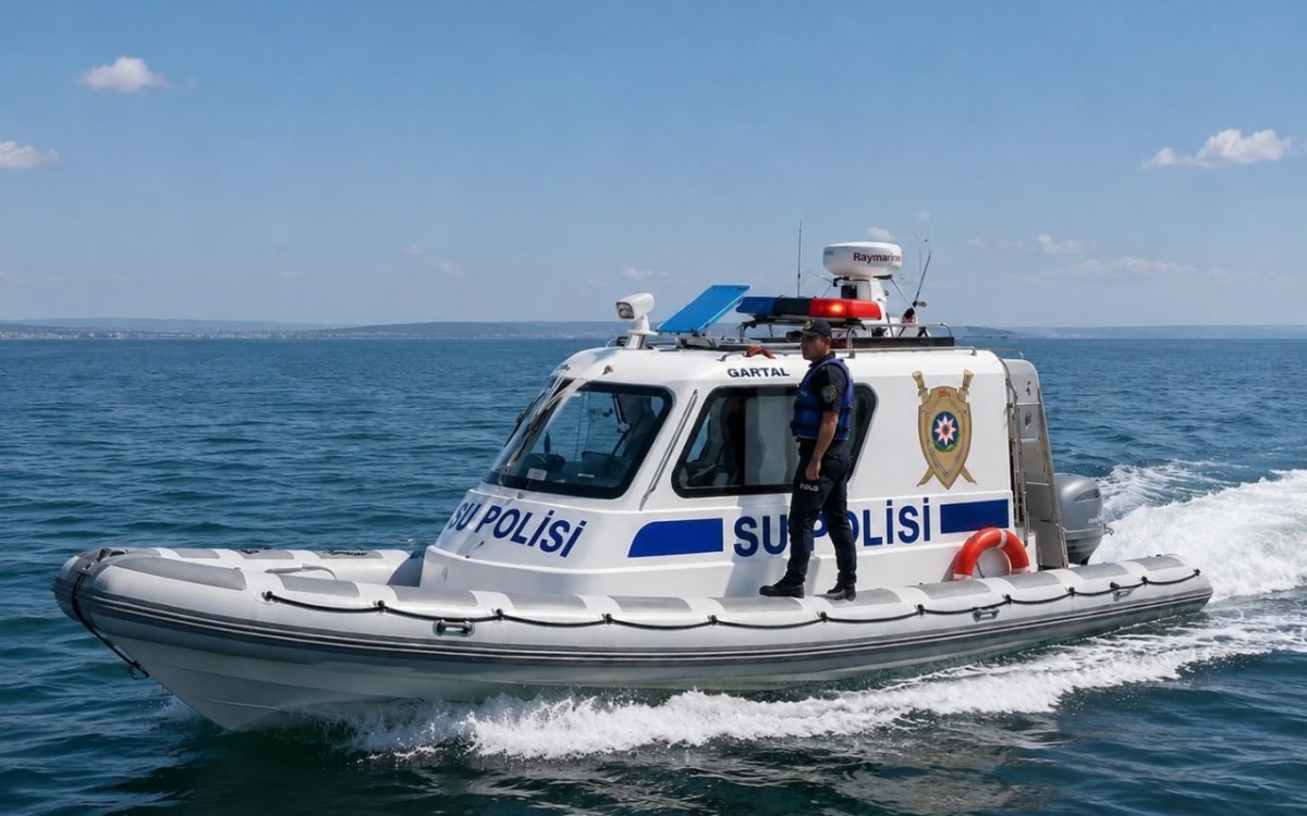 Su polisi brakonyerlik edən şəxsi saxladı