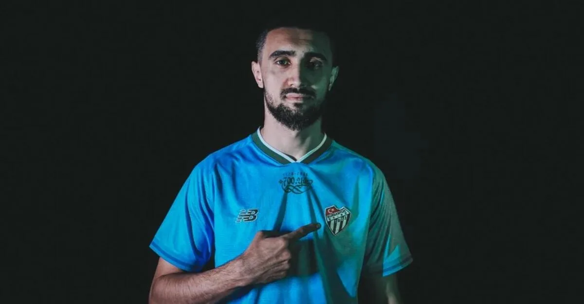 Toral Bayramov: “Qolu ailəmə, qızlarıma həsr edirəm” - VİDEO