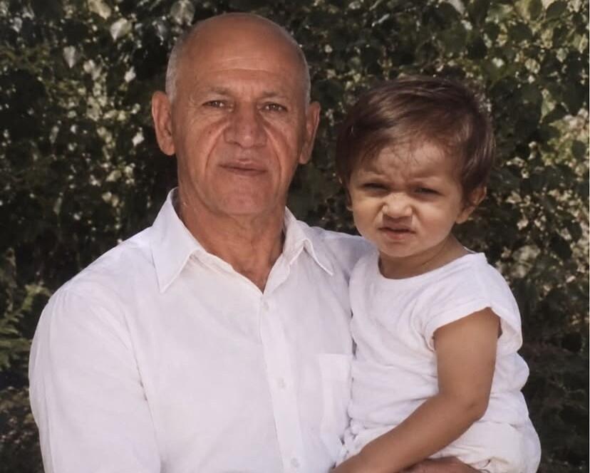 Rəqsanə İsmayılova: “Yaşaya bilmədiyimiz ata-qız sevgisinə ağlayıram” - FOTO