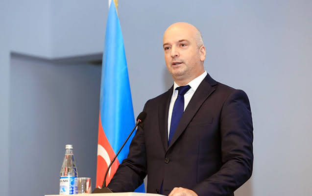 Elxan Nəcəfov işdən çıxarıldı