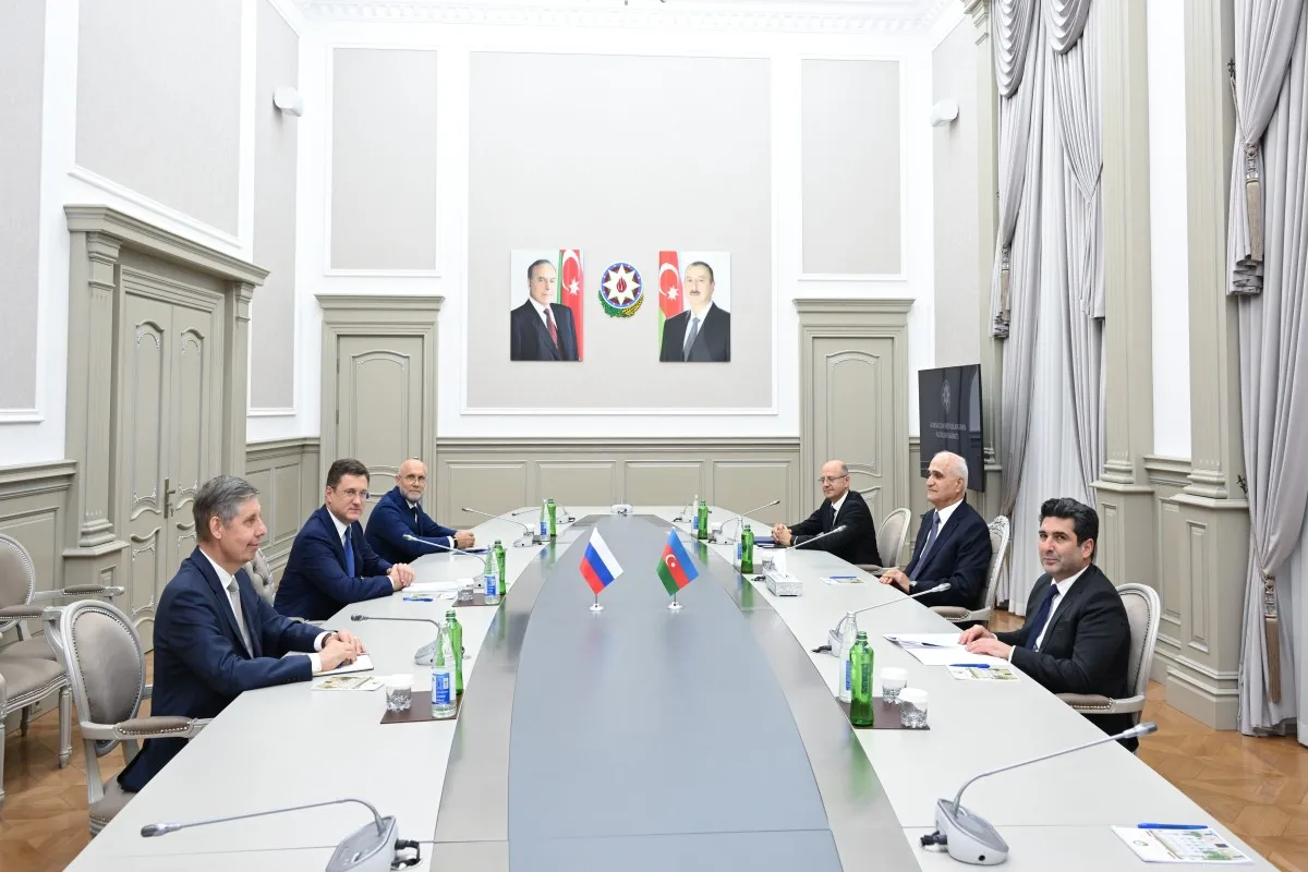 Şahin Mustafayev Novakla müzakirə apardı