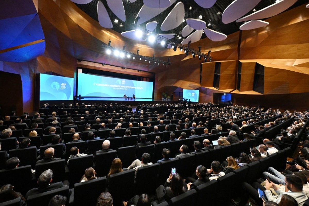 Forumda 10,8 mlrd. dollarlıq 23 sənəd imzalanıb