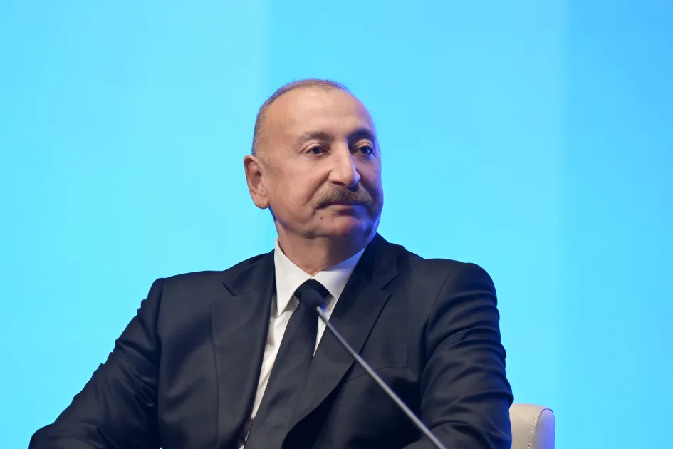 Prezidentin II Azərbaycan Beynəlxalq İnvestisiya Forumunda iştirakından - Görüntülər