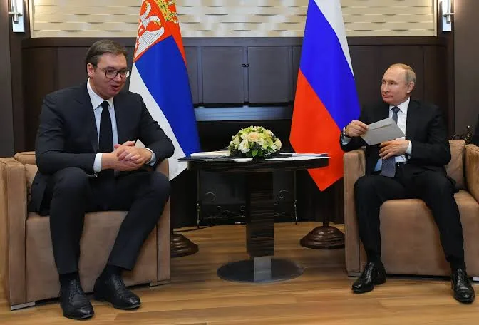 Vuçiç Putinlə qaz tədarükünü müzakirə edib