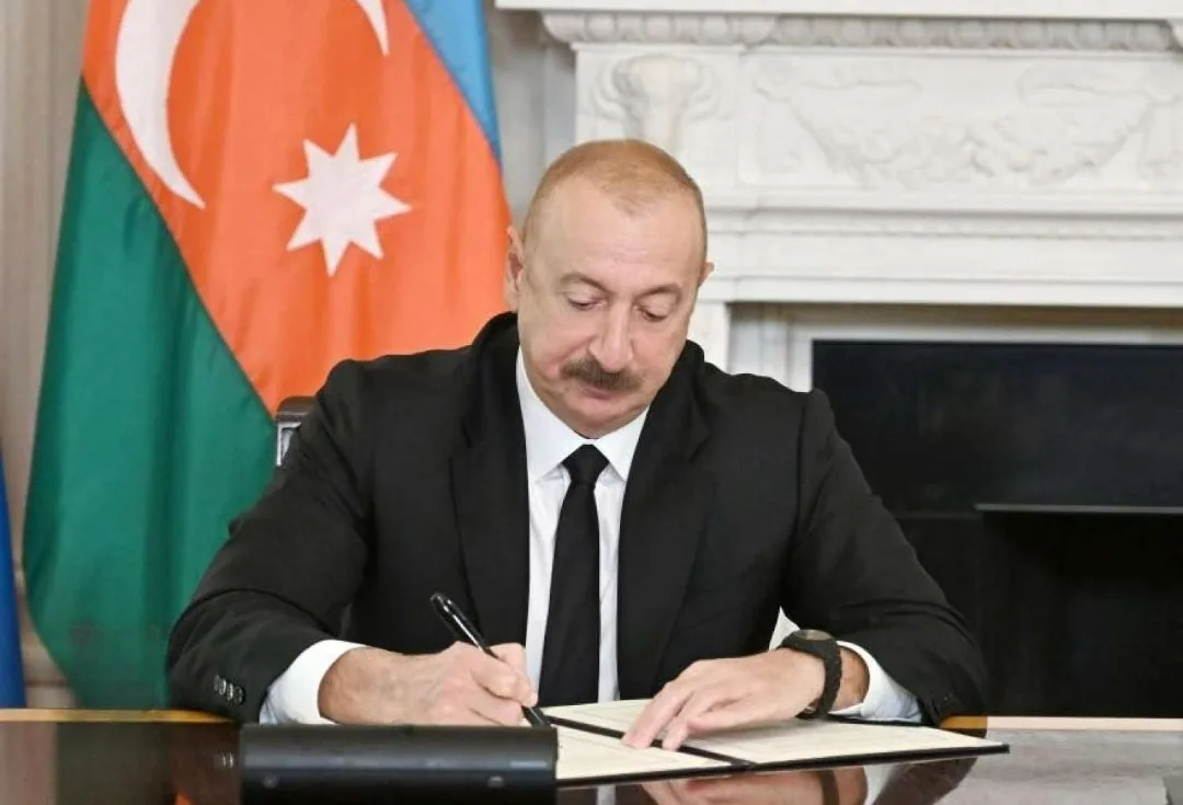 Prezident onları təltif etdi - SİYAHI