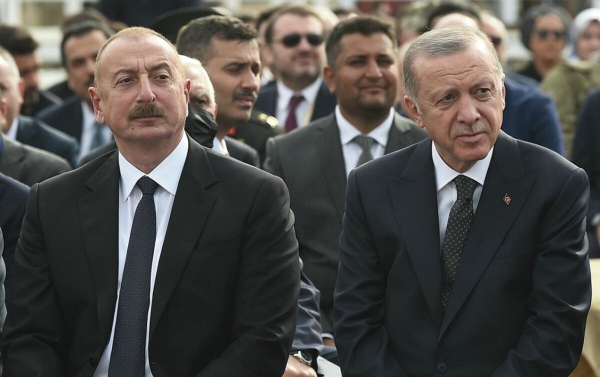 Ərdoğan Əliyevə zəng edib