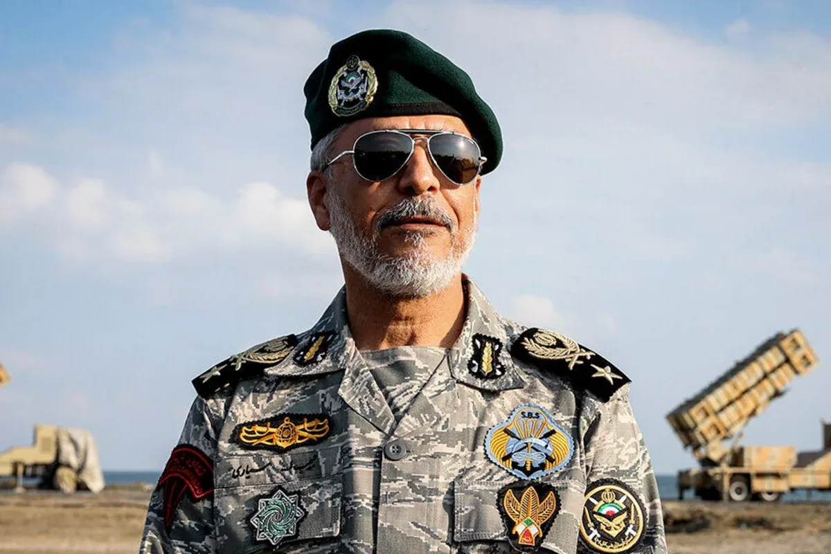 Kontr-admiral Səyyari: Amerika İranla nə edəcəyini bilmir