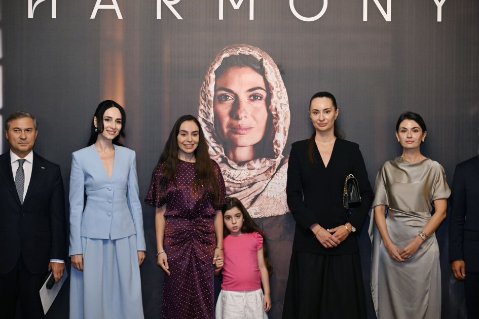 Leyla Əliyeva "Harmoniya" sənədli filminin təqdimatında - FOTO