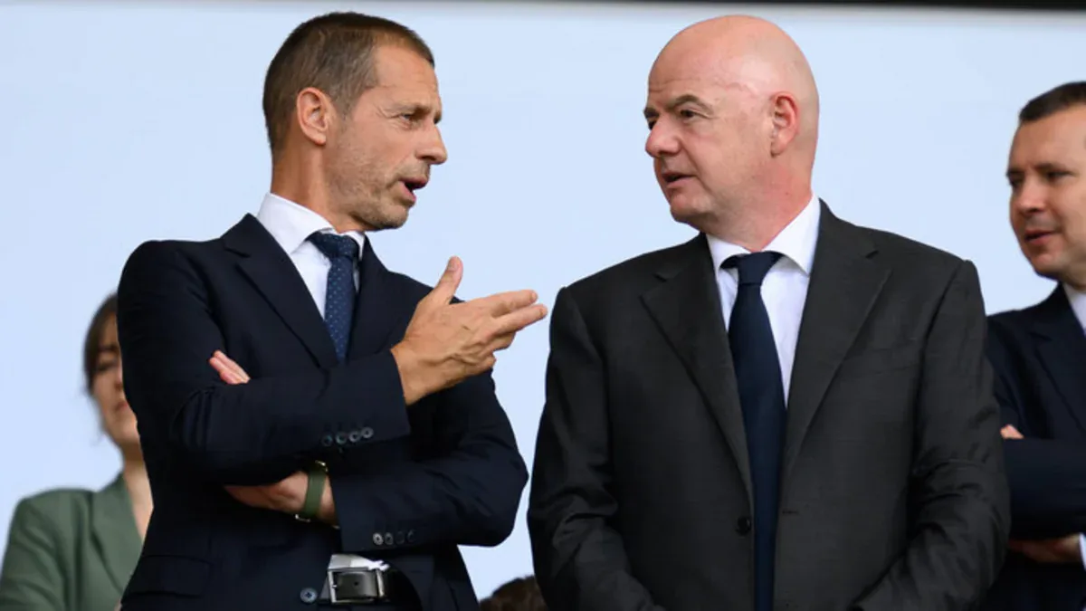 UEFA rəhbəri İnfantinonu istefa verməyə çağırıb