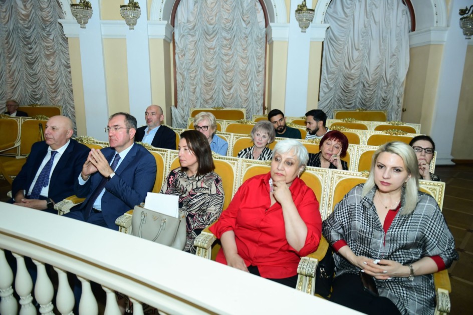 Üzeyir Hacıbəyli XVIII Beynəlxalq Musiqi Festivalı başa çatdı - FOTOLAR
