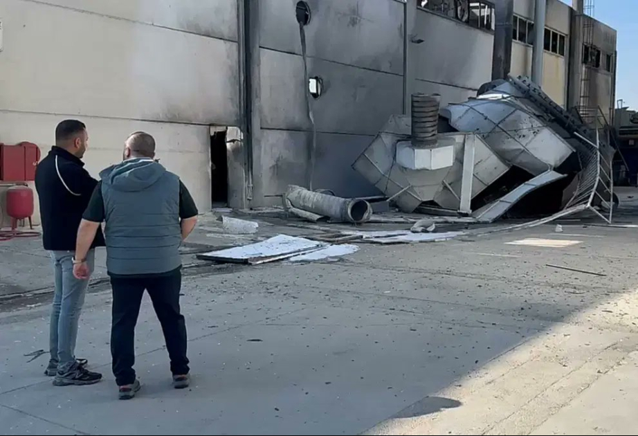 İzmirdə fabrikdə PARTLAYIŞ: 7 yaralı