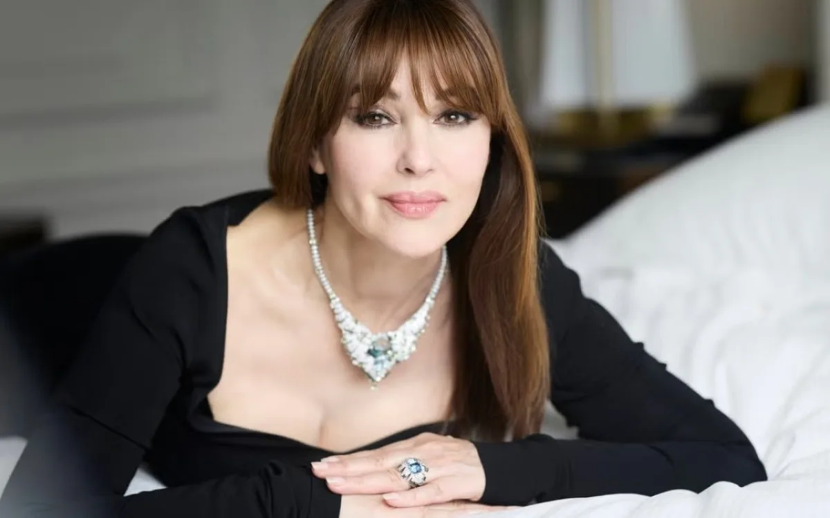 "Gündə 5 dəfə yemək yeyirəm" - Monika Belluççi