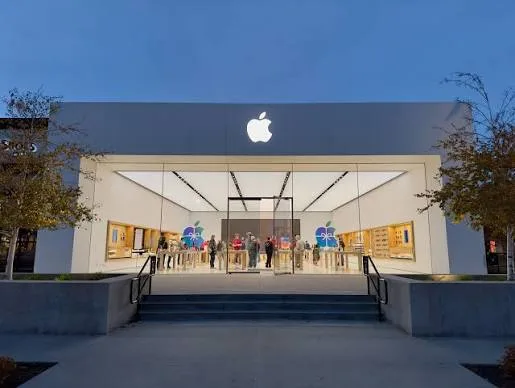 "Apple" Azərbaycanın mobil cihaz bazarındakı payının 22 %-ni itirib