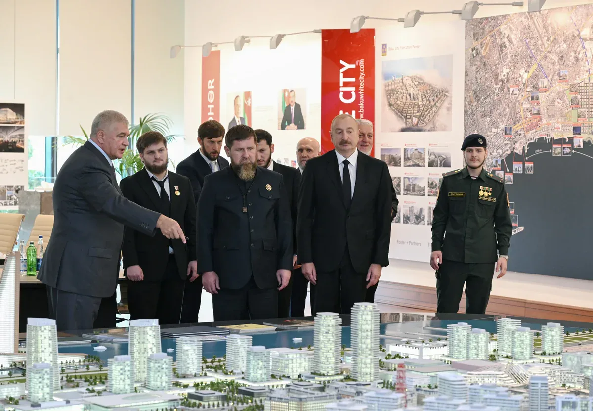 İlham Əliyev və Ramzan Kadırov "Bakı Ağ Şəhər"də olublar - FOTOLAR