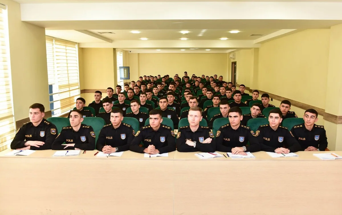 Polis Akademiyasında təcrübəli mütəxəssislərin iştirakı ilə dərslər keçirilir - FOTOLAR