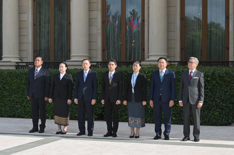 Laos Prezidentinin Bakıda rəsmi qarşılanma mərasimi oldu - FOTOLAR