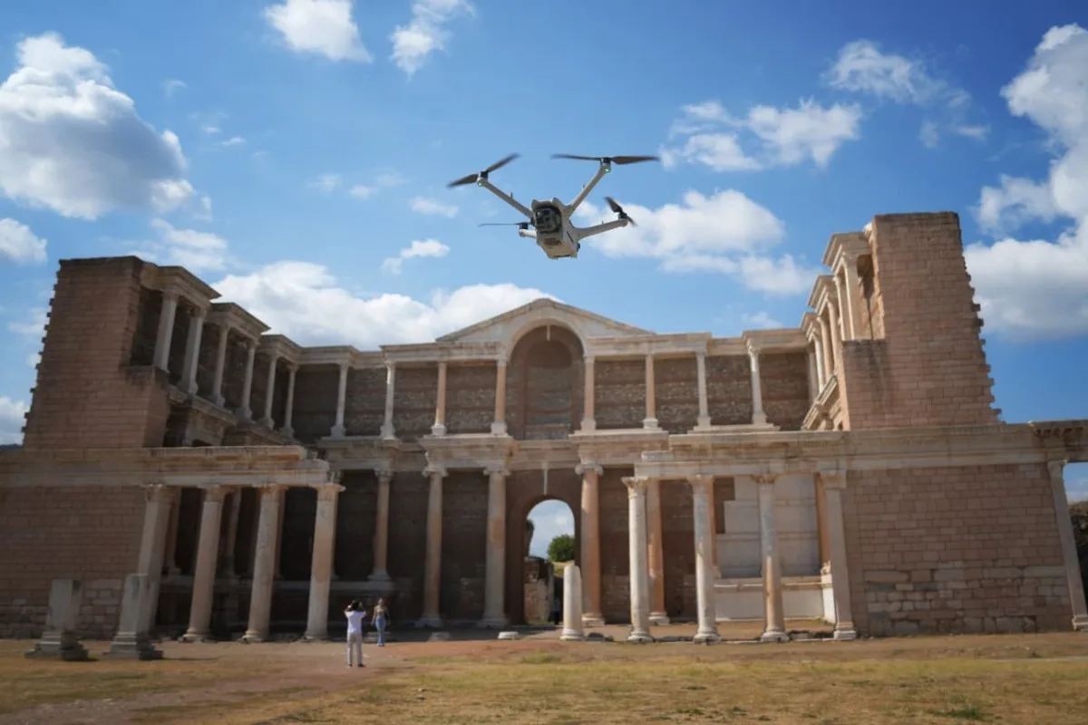 Türkiyə mədəni irsin qorunması üçün yeni dron mərkəzi yaratdı - FOTOLAR