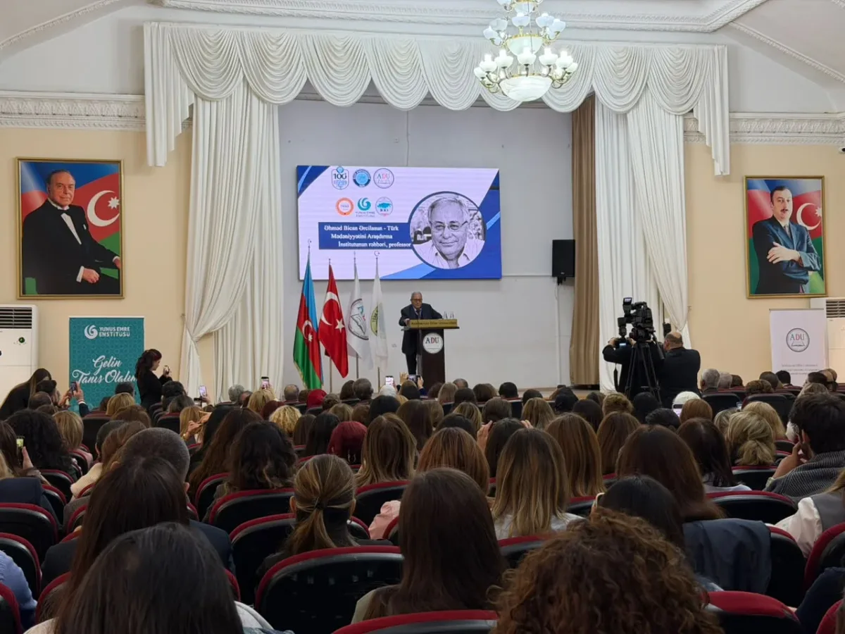 Türkiyə və Azərbaycanın ortaq dil və ədəbiyyat irsi Bakıda bir araya gəldi - FOTO