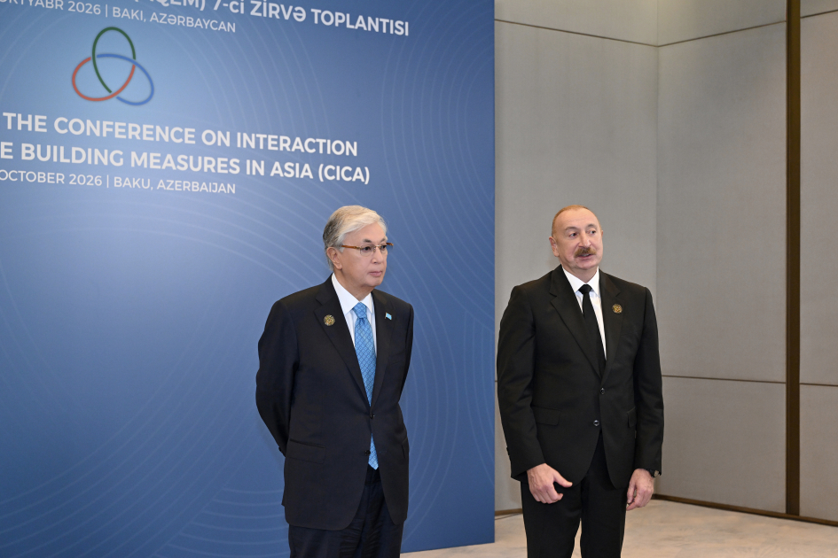 İlham ƏIiyev Tokayevlə görüşdü, açılışda iştirak etdi