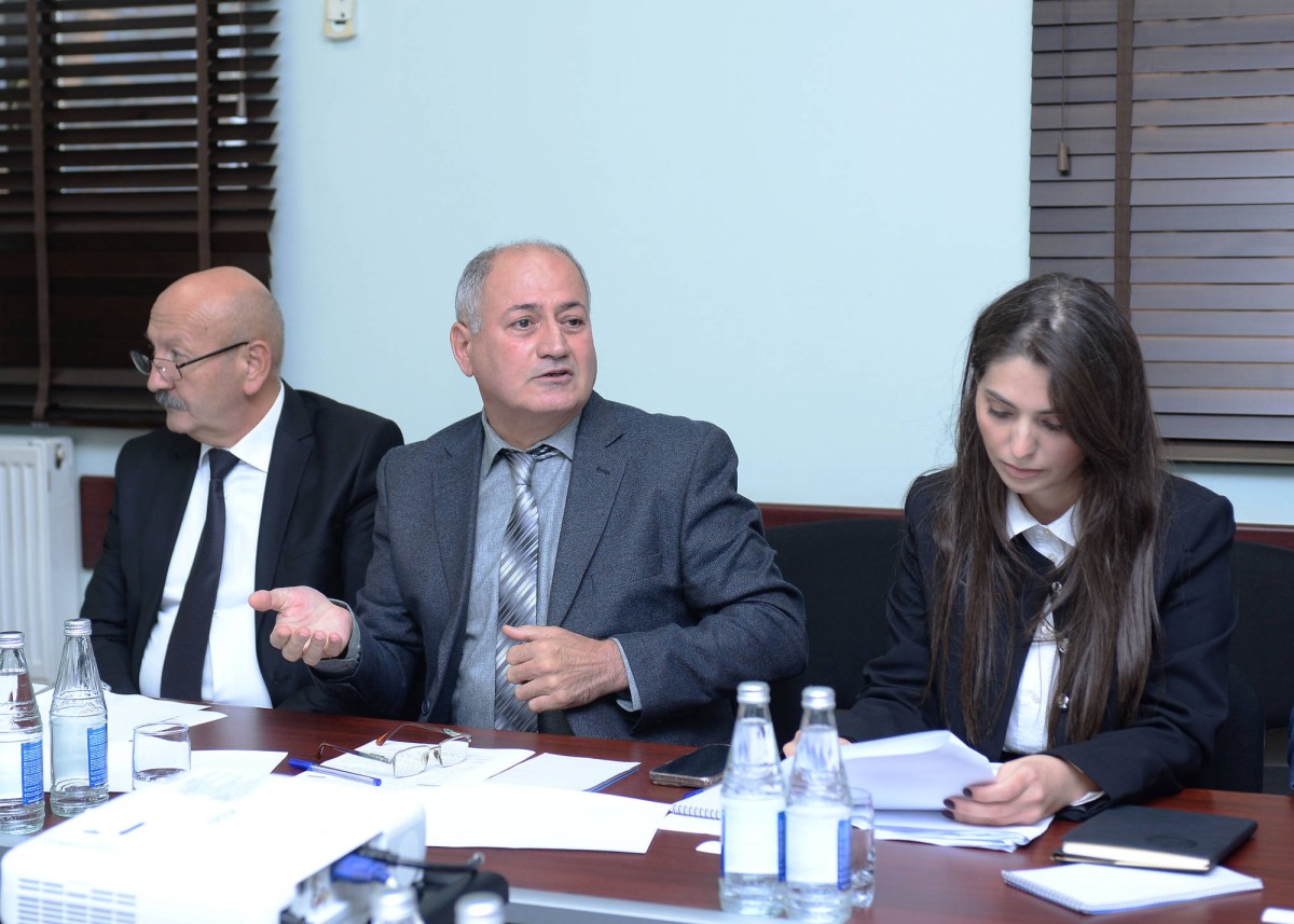 Cəzaçəkmə müəssisələrində peşə təhsilinin keyfiyyətinin yüksəldilməsi ilə bağlı görüş - FOTOLAR