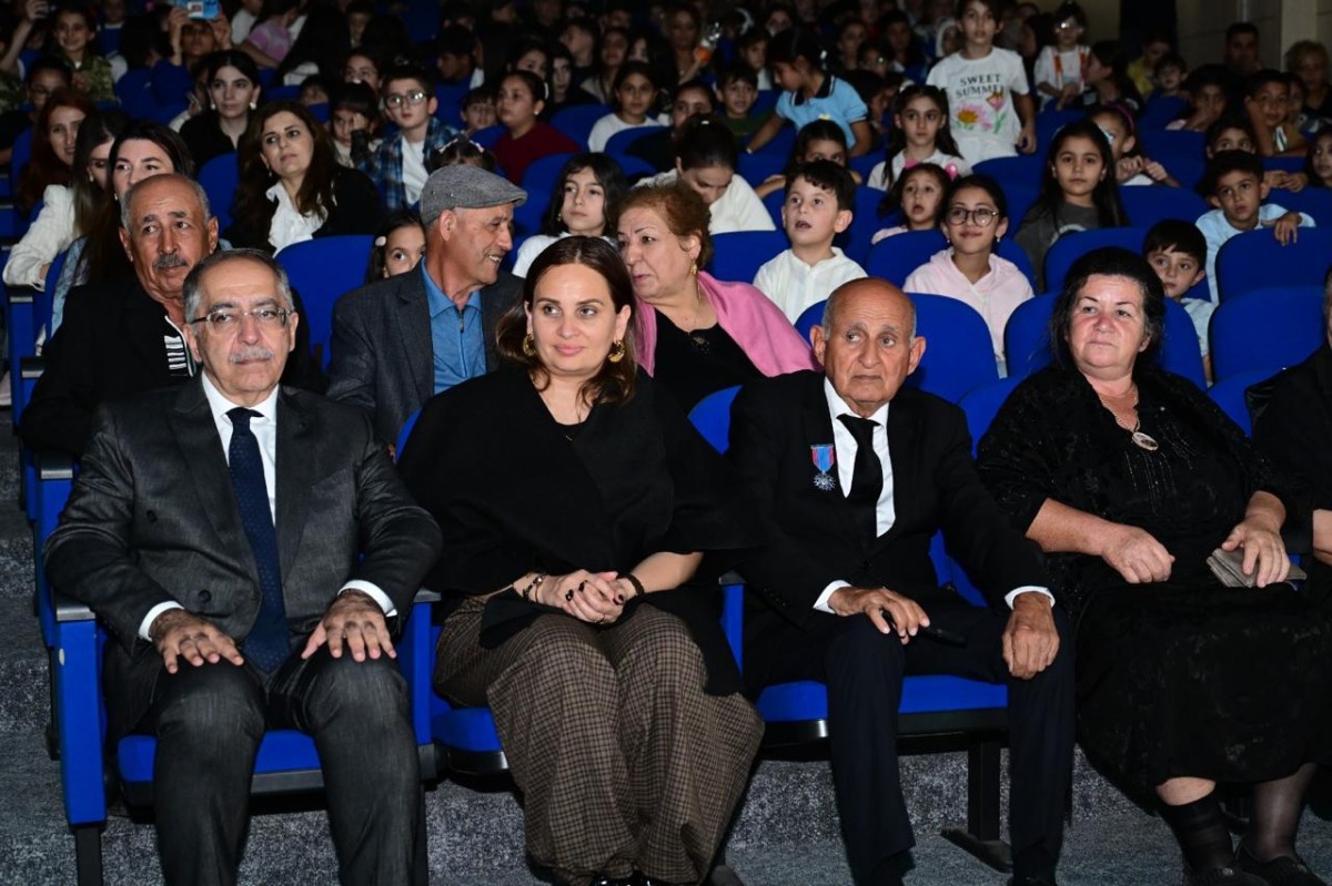 Füzuli Şəhəri Günü münasibətilə geniş konsert proqramı təqdim olunub - FOTOLAR
