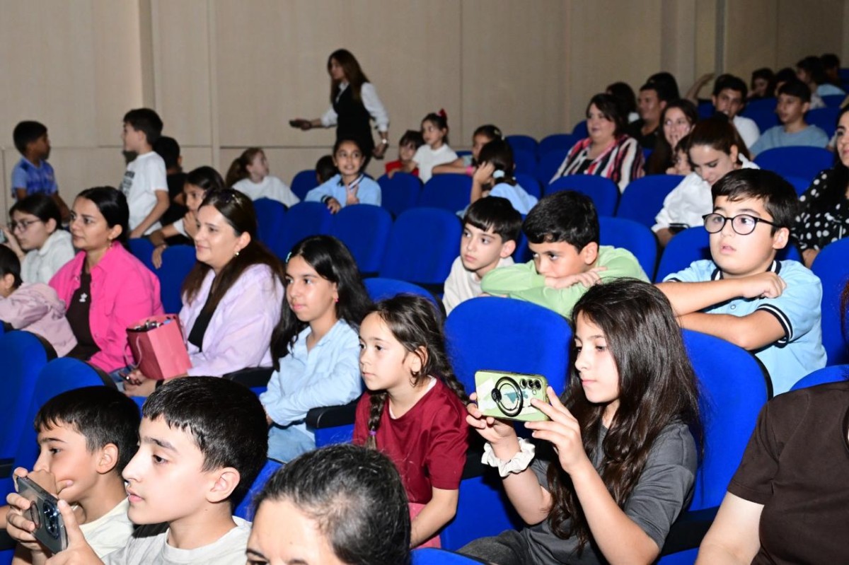 Füzuli Şəhəri Günü münasibətilə geniş konsert proqramı təqdim olunub - FOTOLAR