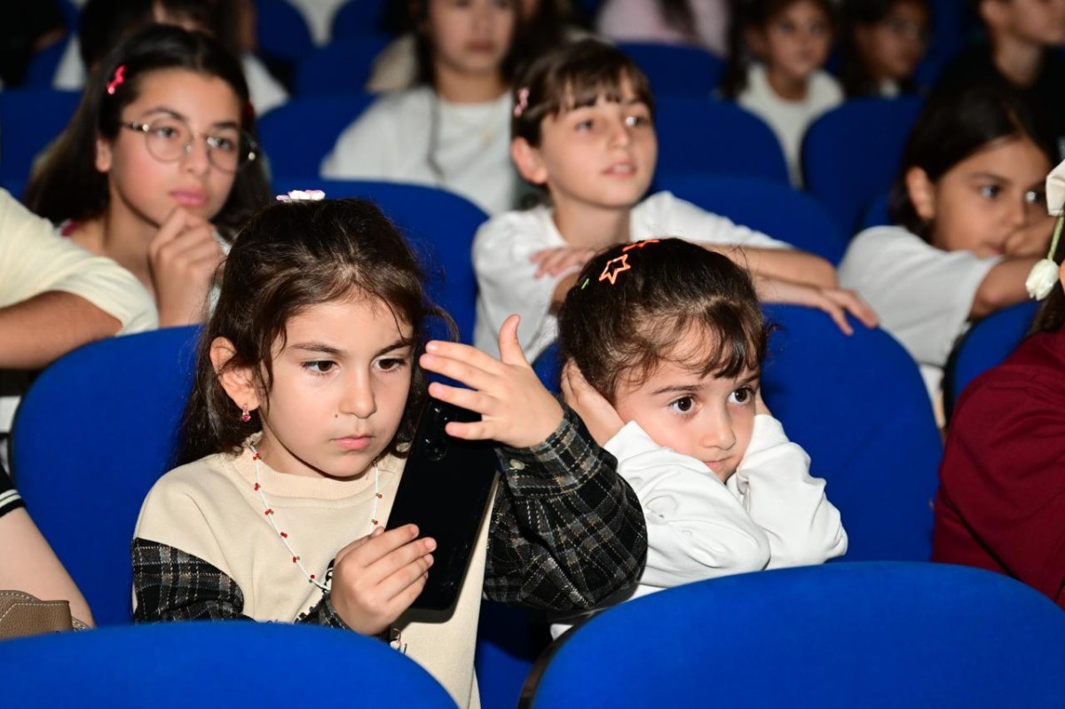 Füzuli Şəhəri Günü münasibətilə geniş konsert proqramı təqdim olunub - FOTOLAR