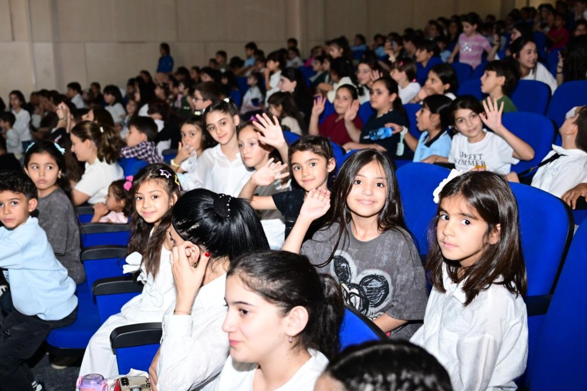 Füzuli Şəhəri Günü münasibətilə geniş konsert proqramı təqdim olunub - FOTOLAR