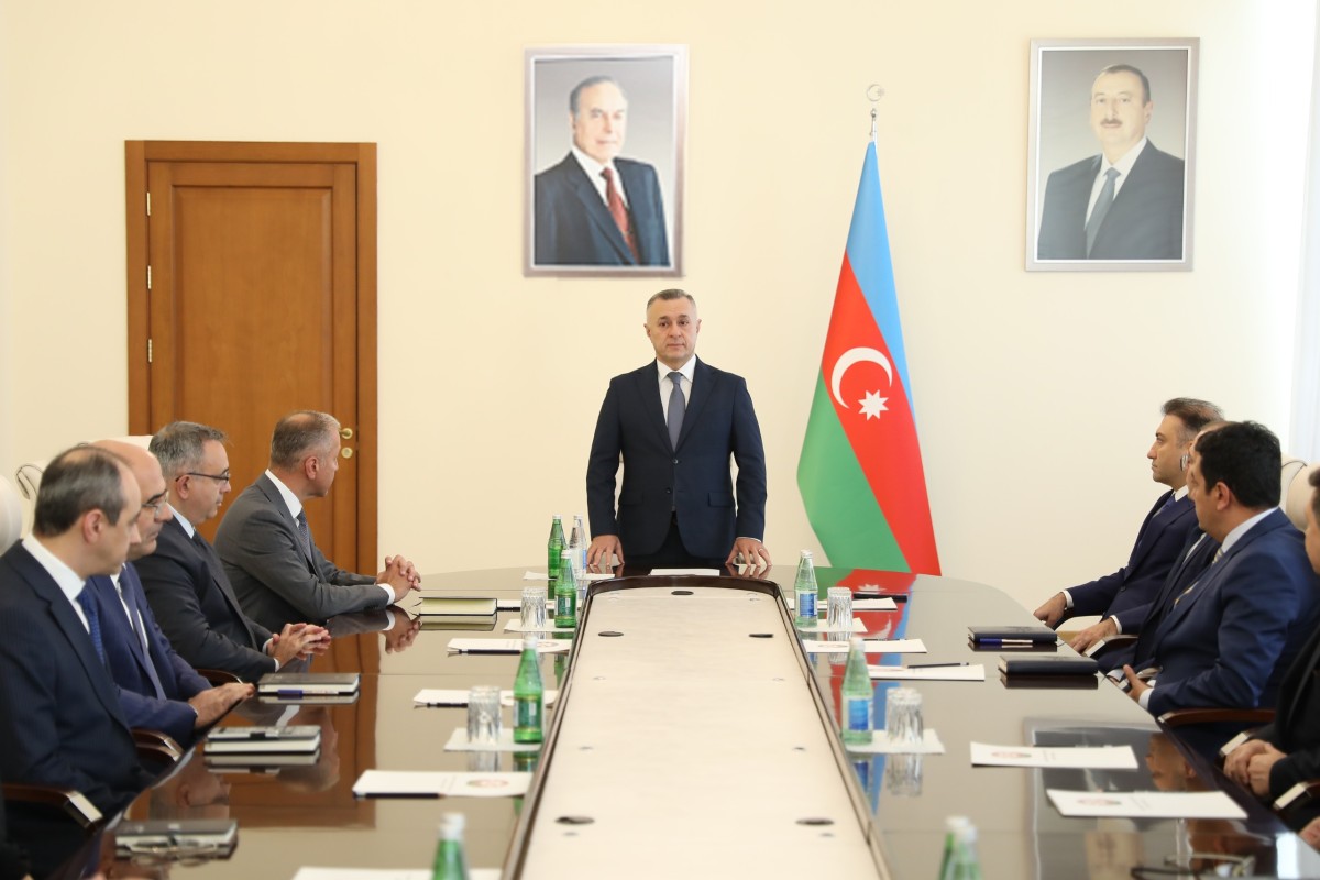 Anar Bayramov Səhiyyə Nazirliyinin kollektivinə təqdim olundu - FOTOLAR