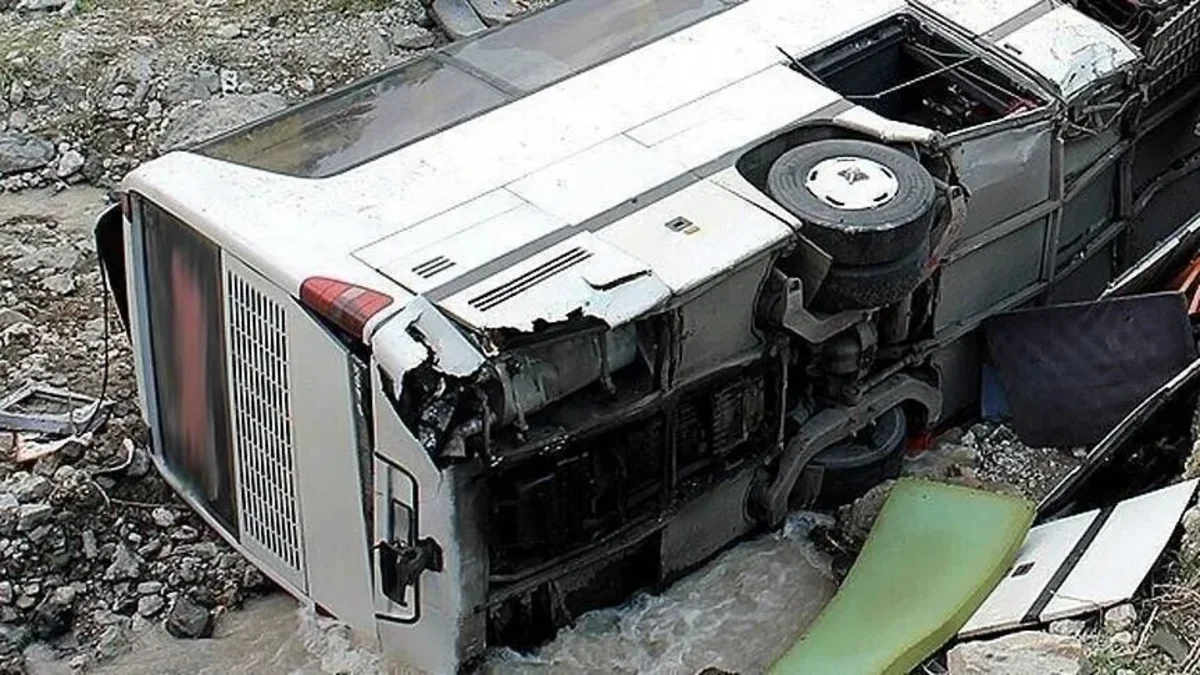 Misirdə yol qəzasında 13 nəfər ölüb, 34 nəfər yaralanıb